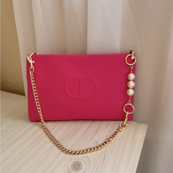 Dior Red/Pink Crossbody/Handbag with Pearl and Gold Chains - Picture 2 of 6